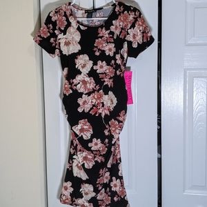 💲NWT See You Monday Maternity Floral Dress Size M